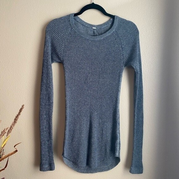 Lululemon sweater Womens size 4 Gray Cabin Yogi Sweater merino wool - Picture 1 of 9